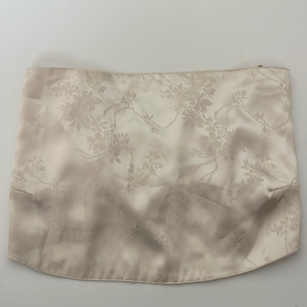Light pink floral Lace up strapless silk top